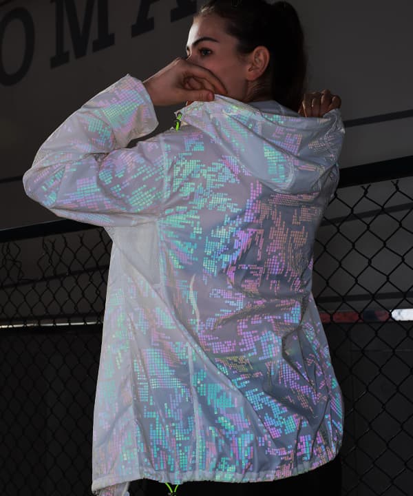 轻盈印花反光户外休闲外套